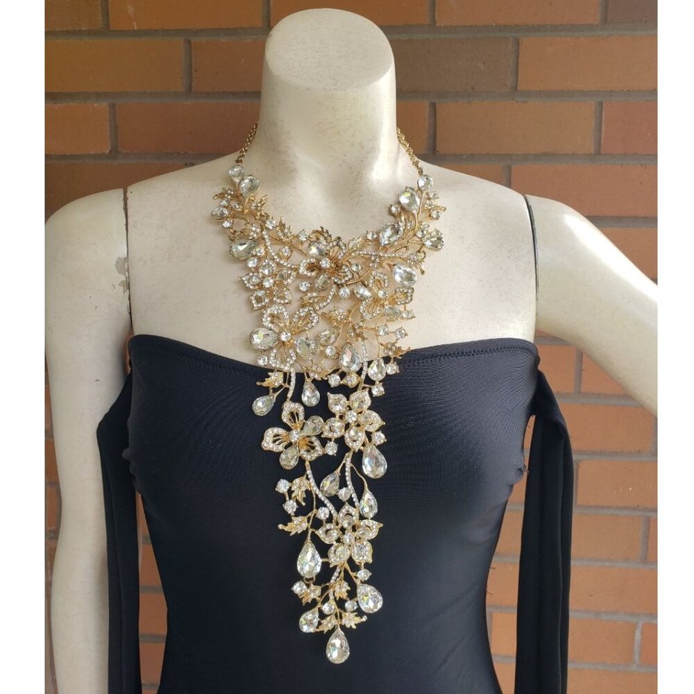 BNWT Statement Necklace Crystal Waterfall Gold Bib necklace, Lead free